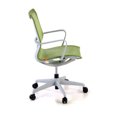 sedia ufficio di design bianco verde struttura nera rete transpirante braccioli fissi 4