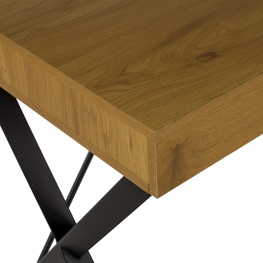 Tavolo PC Niza in legno massiccio di rovere e gambe in acciaio incrociate
