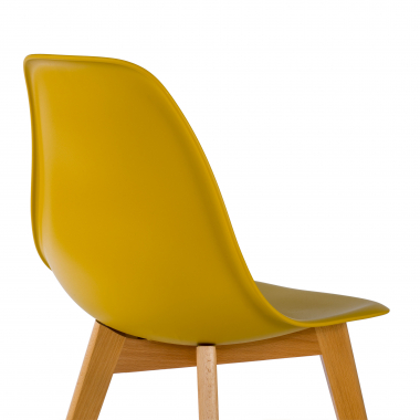 sedia scandinava giallo bergen di plastica senza braccioli 9