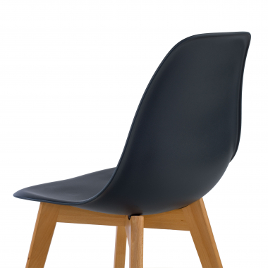 sedia scandinava nero bergen di plastica senza braccioli 9