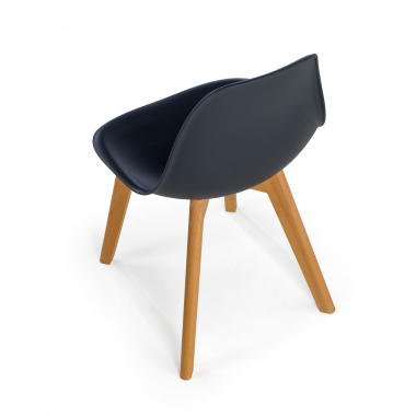 sedia scandinava nero bergen di plastica senza braccioli 11