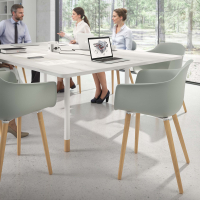 Sedia Scandinava Alice, Gambe in Legno